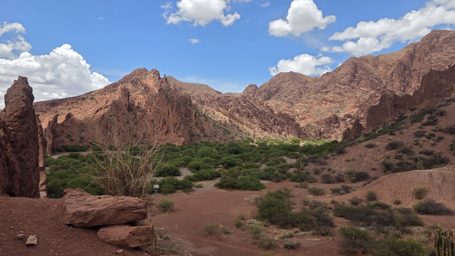 Tupiza, Bolivia. Paisaje de tierra rojiza que parece el lejano oeste