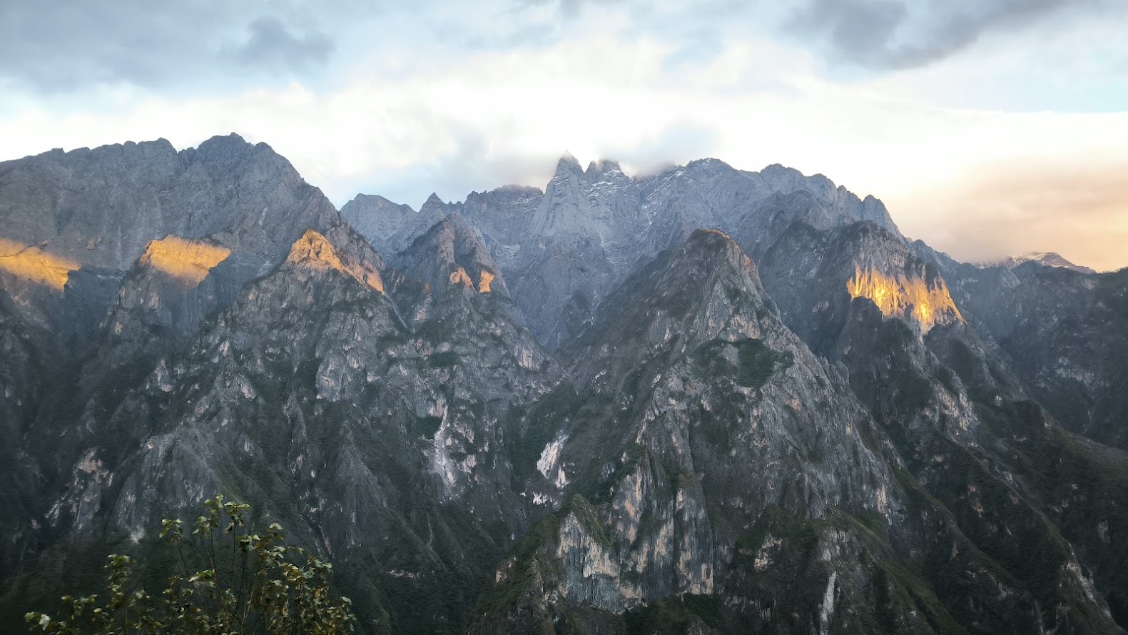 Garganta del Salto del Tigre China